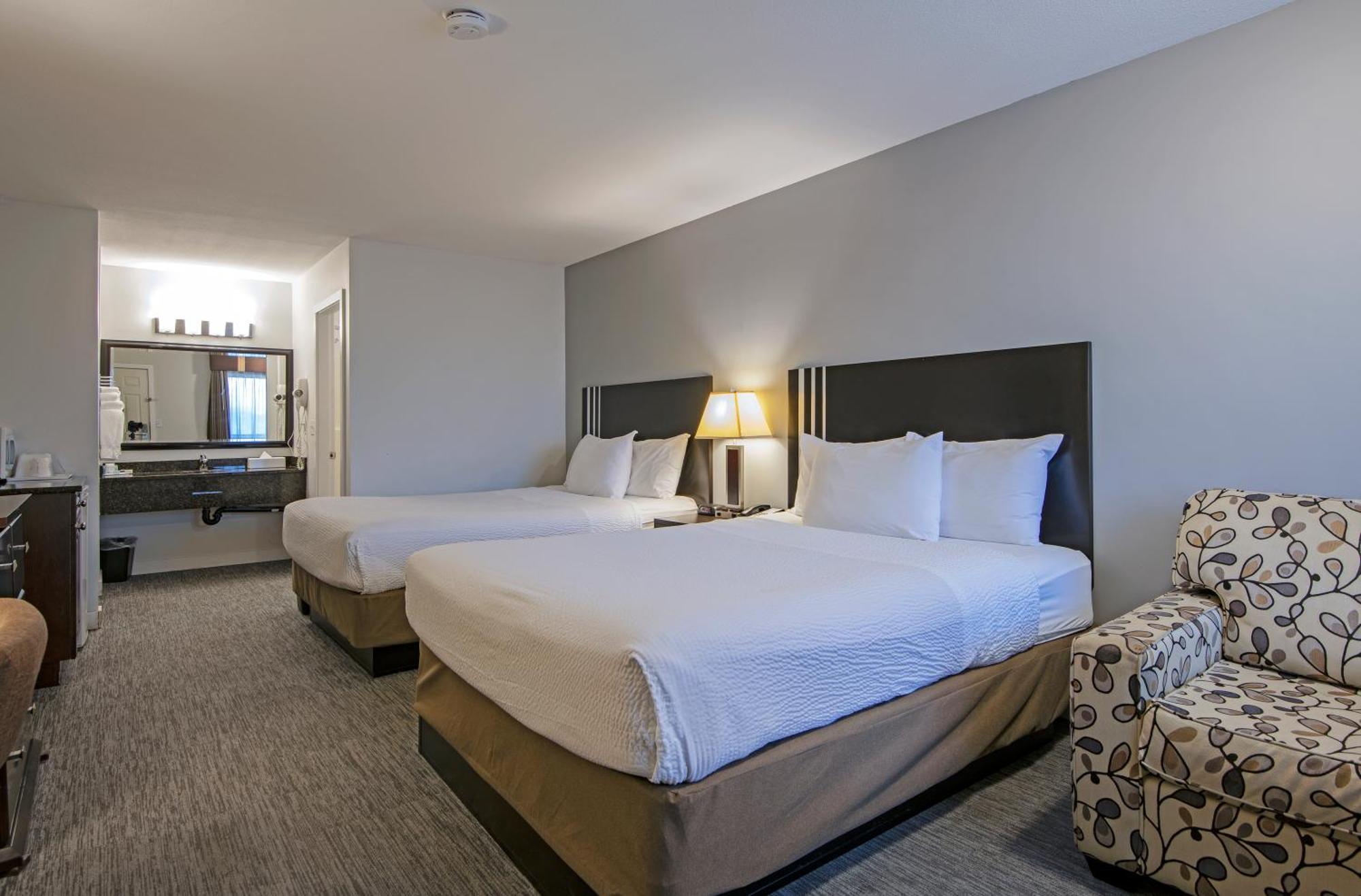Travelodge By Wyndham Kamloops Mountview Exteriör bild