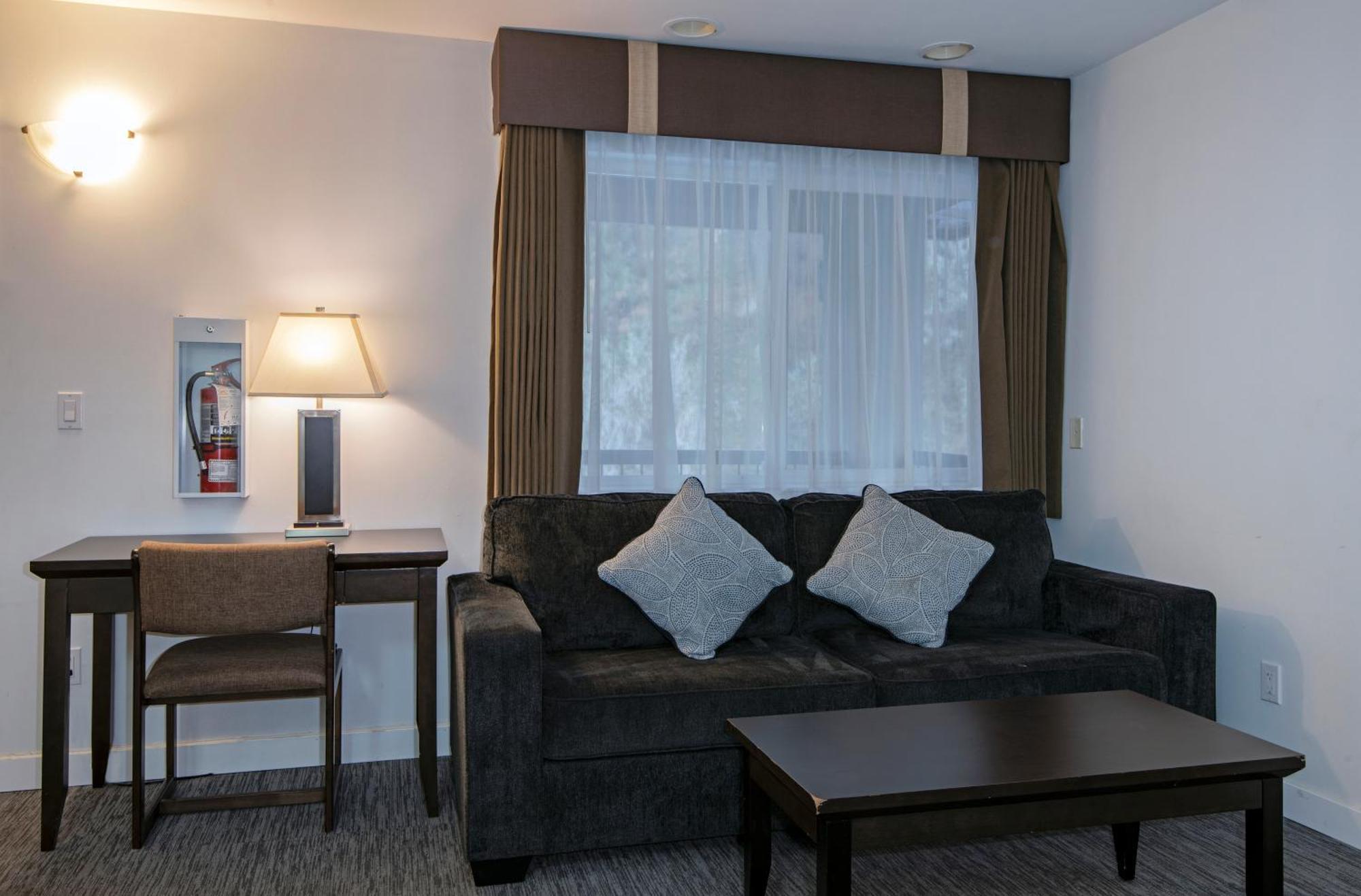 Travelodge By Wyndham Kamloops Mountview Exteriör bild