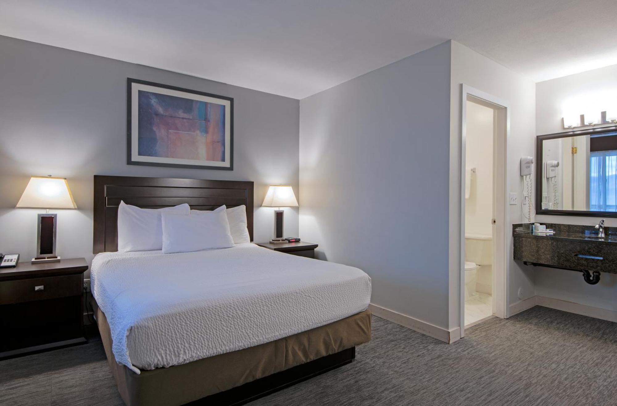 Travelodge By Wyndham Kamloops Mountview Exteriör bild